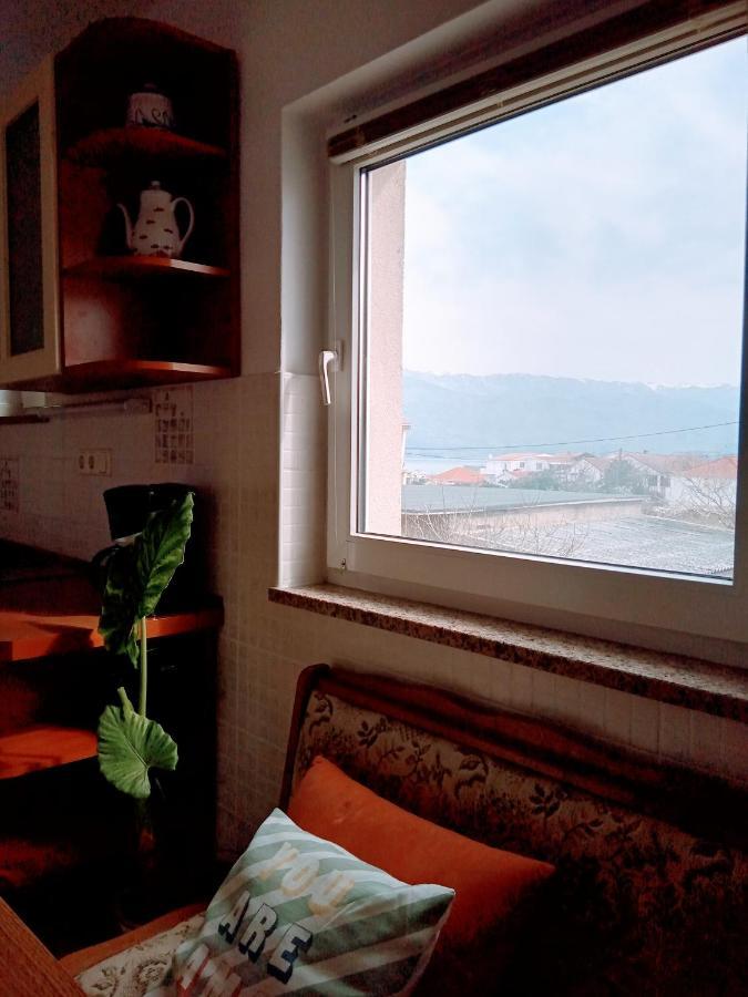 Apartmani Nikolina Ražanac Esterno foto